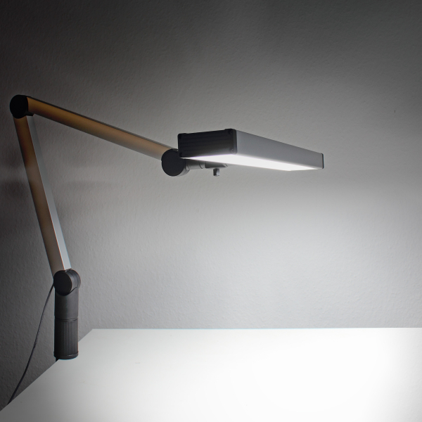 Dimmable Workplace lamp, Uniled 2